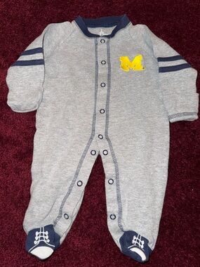 Baby Infant u of m Michigan sleep button pajamas sleeper faux shoes